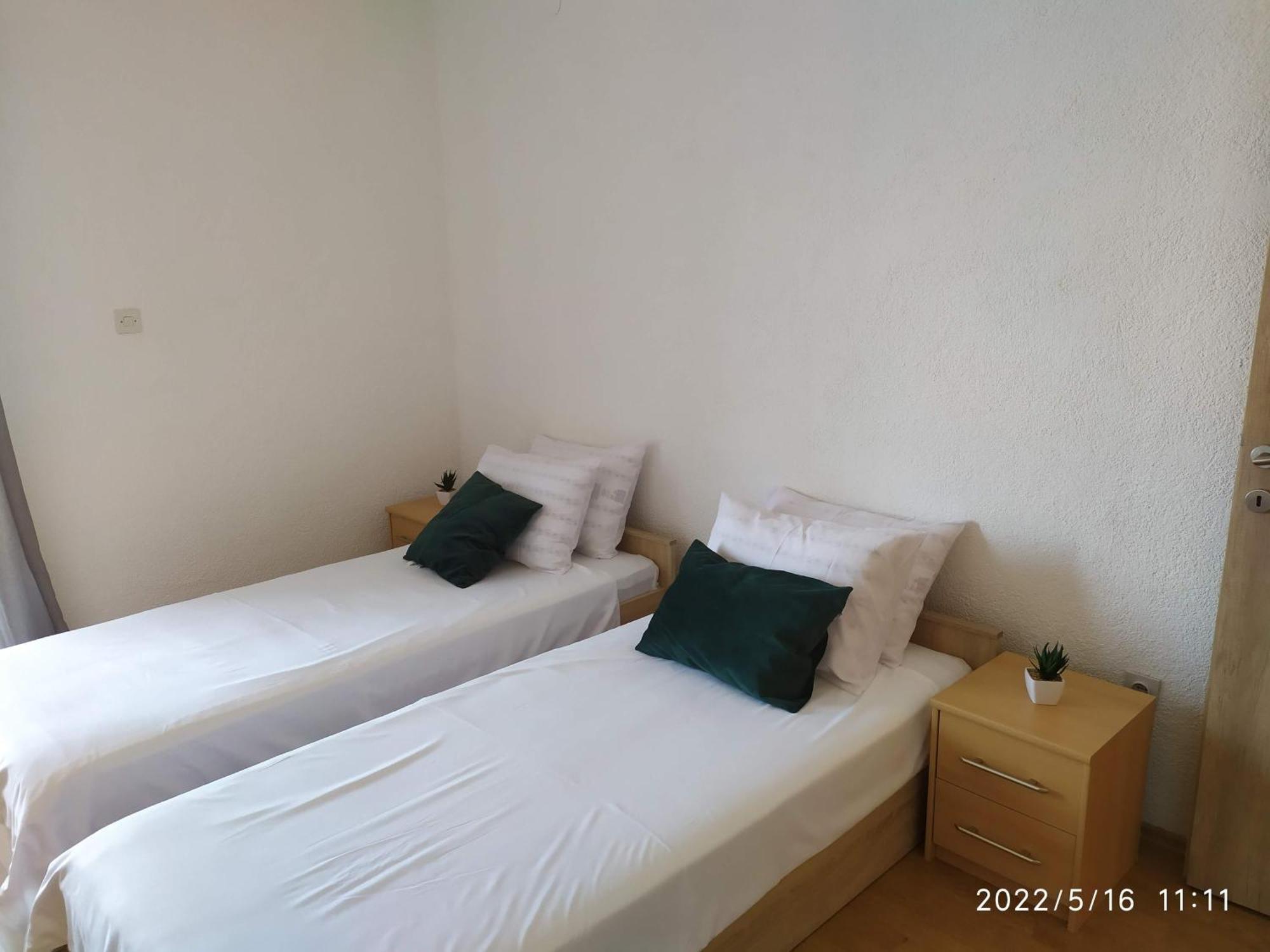 Apartments And Room Suza Senj  Exterior foto